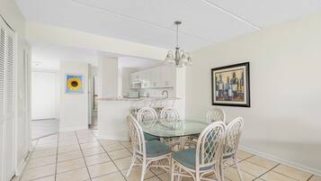 Appartement (#14164 - No Pets) | Dineren