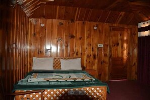 Quartos à prova de som, Wi-Fi de cortesia, roupa de cama
