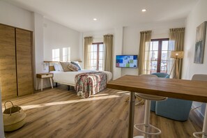In-room safe, iron/ironing board, free WiFi, bed sheets