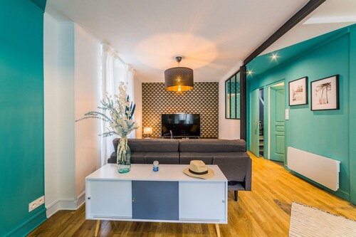 Appartement Contemporain Coloré