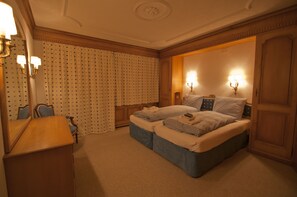 Apartment | 1 bedroom, travel crib, free WiFi, bed sheets - Apartment Blauherd (Zermatt)