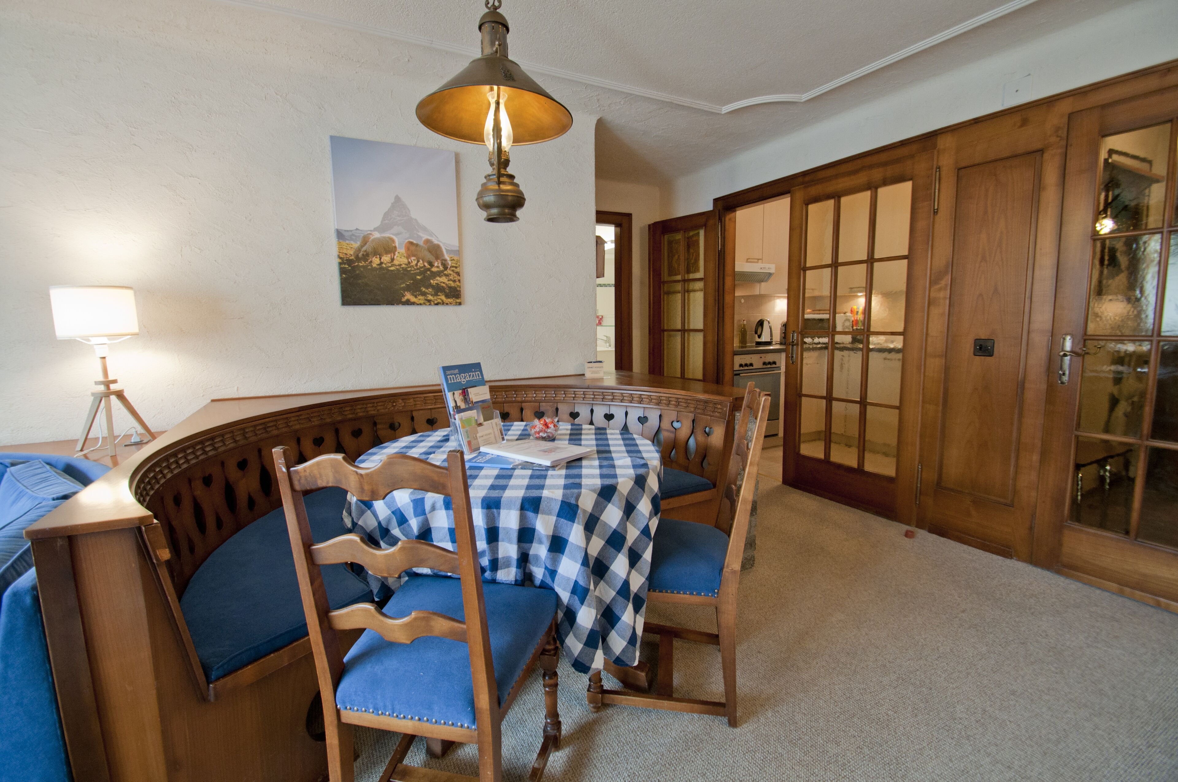 Apartment | Essbereich im Zimmer