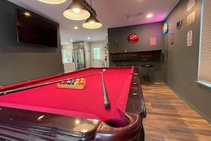 Games room - Country House in Maple Valley (Maple Valley)