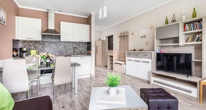 Stylish Apartment with Terrace | Close to the Beach, Parking.