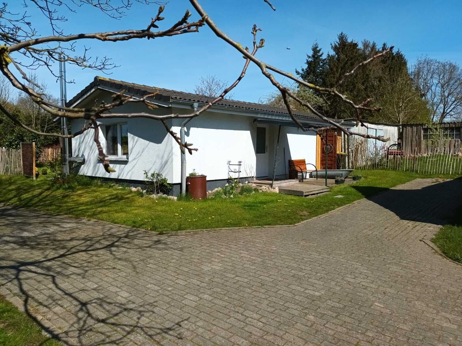 방갈로, 장애인 지원, 전용 욕실 | 외관