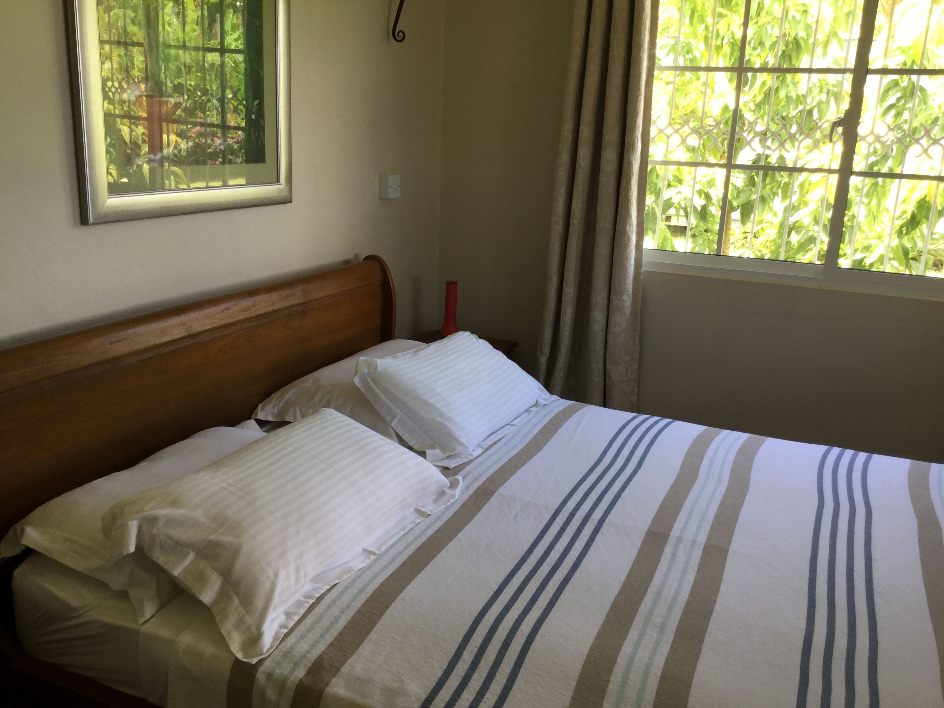 2 soverom, skrivebord, wi-fi (inkludert) og rullestolvennlig