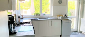 Swansea Beach Townhouse