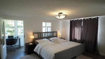 3 bedrooms, travel crib, free WiFi, bed sheets