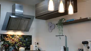 Apartment, Private Bathroom | Shared kitchen