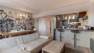 Apartment, Private Bathroom | Lounge