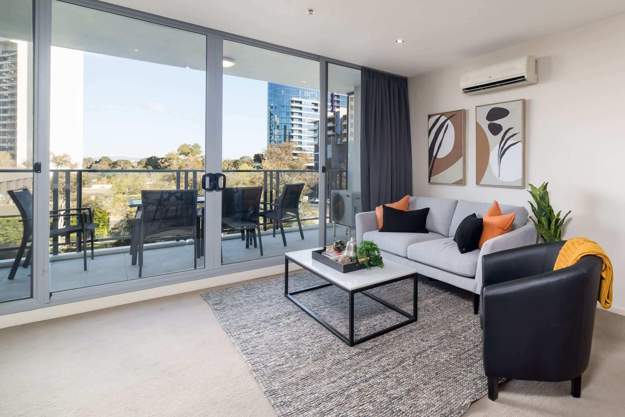 Televisie en een kantoor