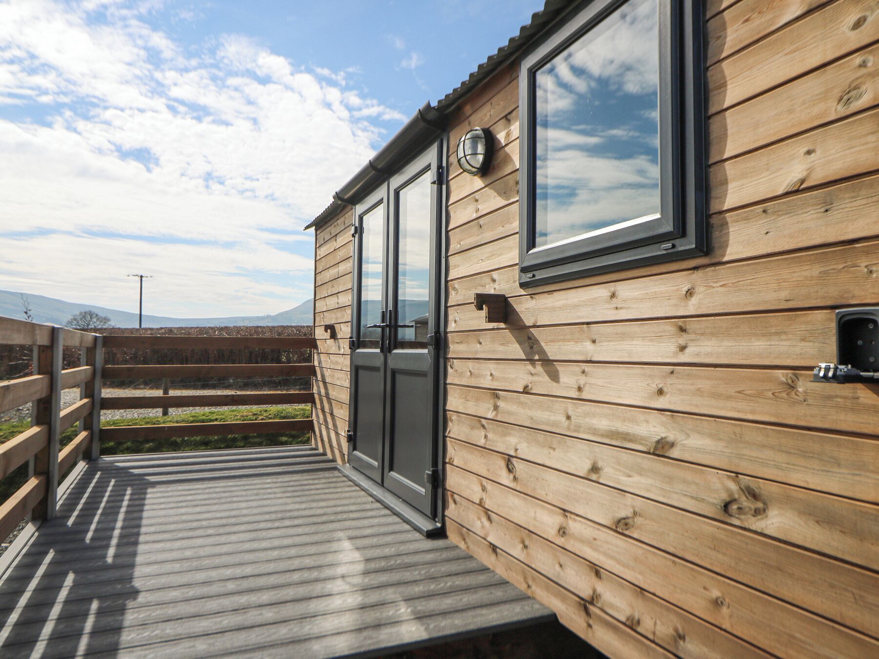 Cottage | Exterior detail