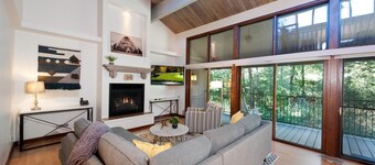 Honey Bear Den (#786) | On Golf Course - AC/Pool/Hot Tub - Near Ski