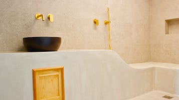 Couples treatment room(s)