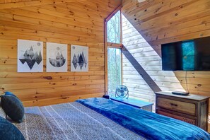 3 Schlafzimmer, Schreibtisch, Bügeleisen/Bügelbrett, Reisekinderbett