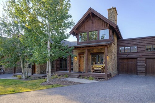 Montana On My Mind | Big Sky Town Center | Luxury Townhome