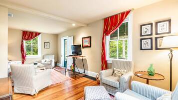 TV, DVD player, offices