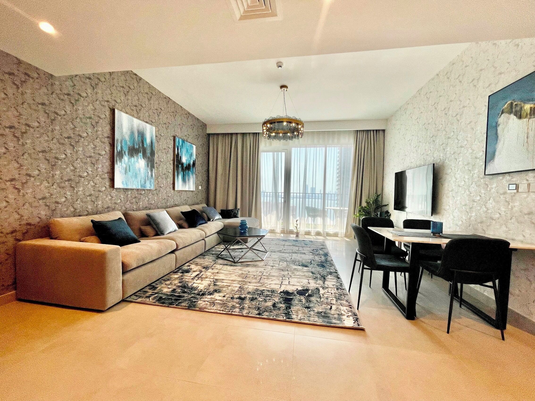 Appartement (2 Bedrooms) | Salle de séjour | Télévision à écran plasma de 0 cm avec chaînes par satellite, télévision