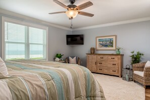 5 quartos, Wi-Fi de cortesia, roupa de cama