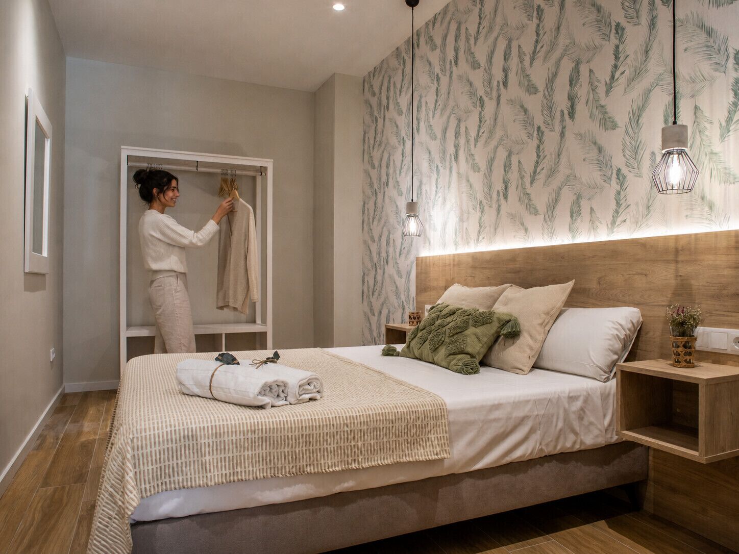 1 bedroom, iron/ironing board, WiFi (free), bed sheets