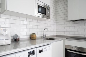 Fridge, microwave, oven, dishwasher