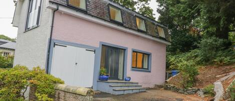 واجهة المنشأة