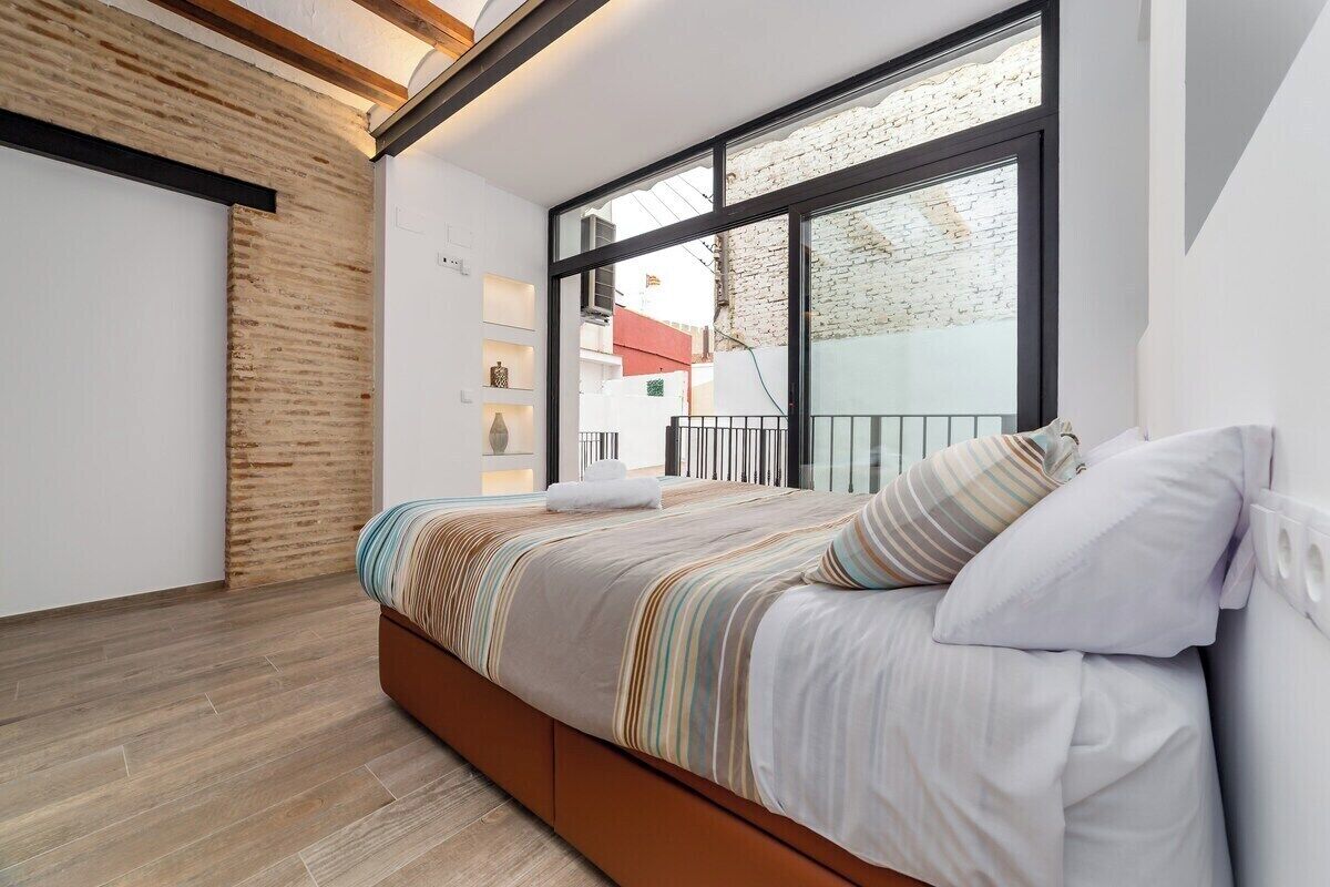 2 habitaciones, tabla de planchar con plancha y wifi gratis 