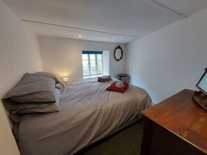 Casa de campo tradicional | 2 habitaciones, wifi gratis y ropa de cama 