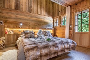 4 bedrooms, free WiFi