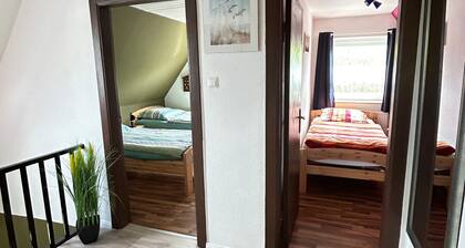 Ferienwohnung am Elbe-Lübeck-Kanal.
Ideal für Radtouren.