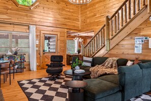 Interior - Lux Lodge! Pool-Sauna-HotTub-Game-Pet Frndly (Sevierville)