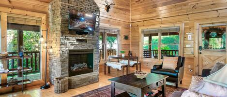 Smart-TV, Kamin, Netflix, Streaming-Dienste