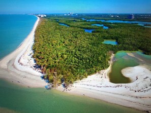 Beach nearby, free beach shuttle, beach towels