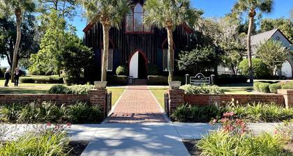 2BR HISTORIC COTTAGE IN DOWNTOWN BLUFFTON, NEAR MAY RIVER HILTON HEAD