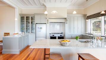 Fridge, microwave, dishwasher, toaster