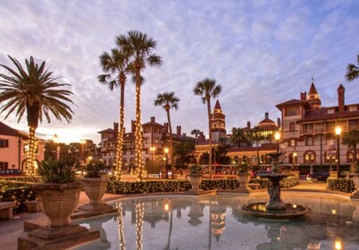 2 Bdrm Ocean view just steps away from Crescent Beach