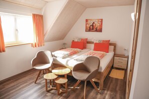 2 bedrooms, in-room safe, iron/ironing board, travel crib