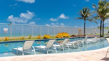 Piscina externa