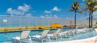 Apart no In Mare Bali Mar para 5 pessoas