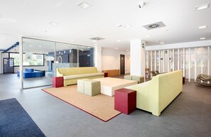 Reception - Micampus Oviedo (Oviedo)