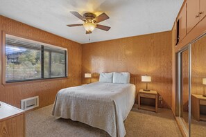 2 Schlafzimmer, Schreibtisch, kostenloses WLAN, Bettwäsche