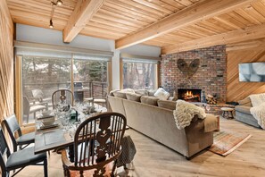 تلفزيون، مدفأة