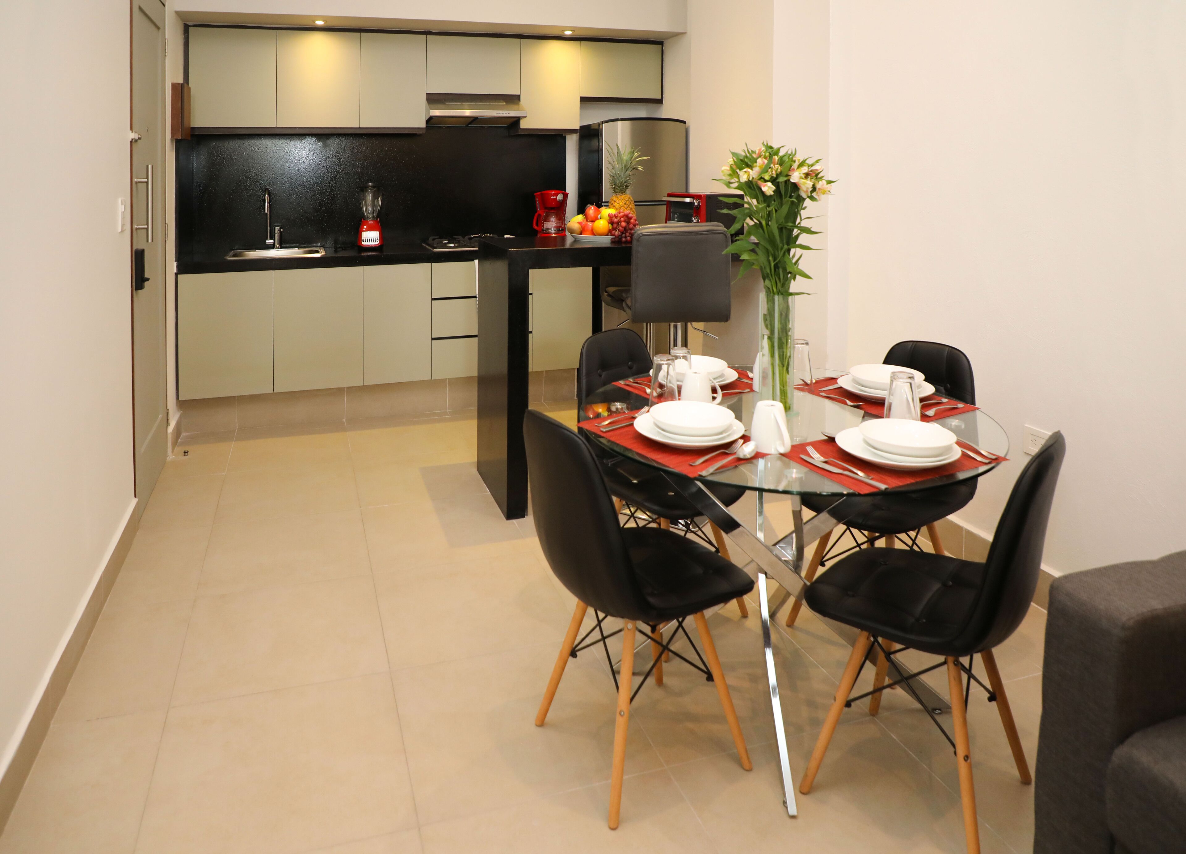 executive room | private kitchen | oven, blender, griddle, cookware/dishes/utensils
