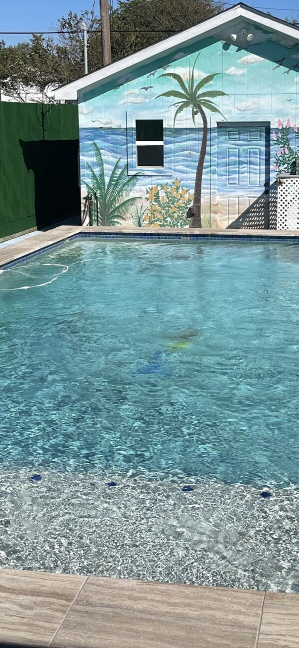 Outdoor pool, a heated pool