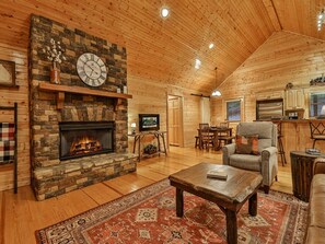 Unclassified image, 2 of 21, button