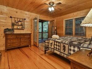 3 camere, ferro/asse da stiro, Wi-Fi (a pagamento), lenzuola