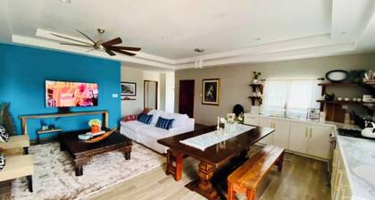 Tranquil and Friendly Village. Fully furnished w/ AC & onsite manager.