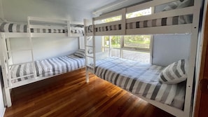 3 bedrooms, iron/ironing board, travel cot, free WiFi