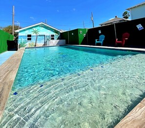 Outdoor pool - The Poolside Bungalow (Galveston)