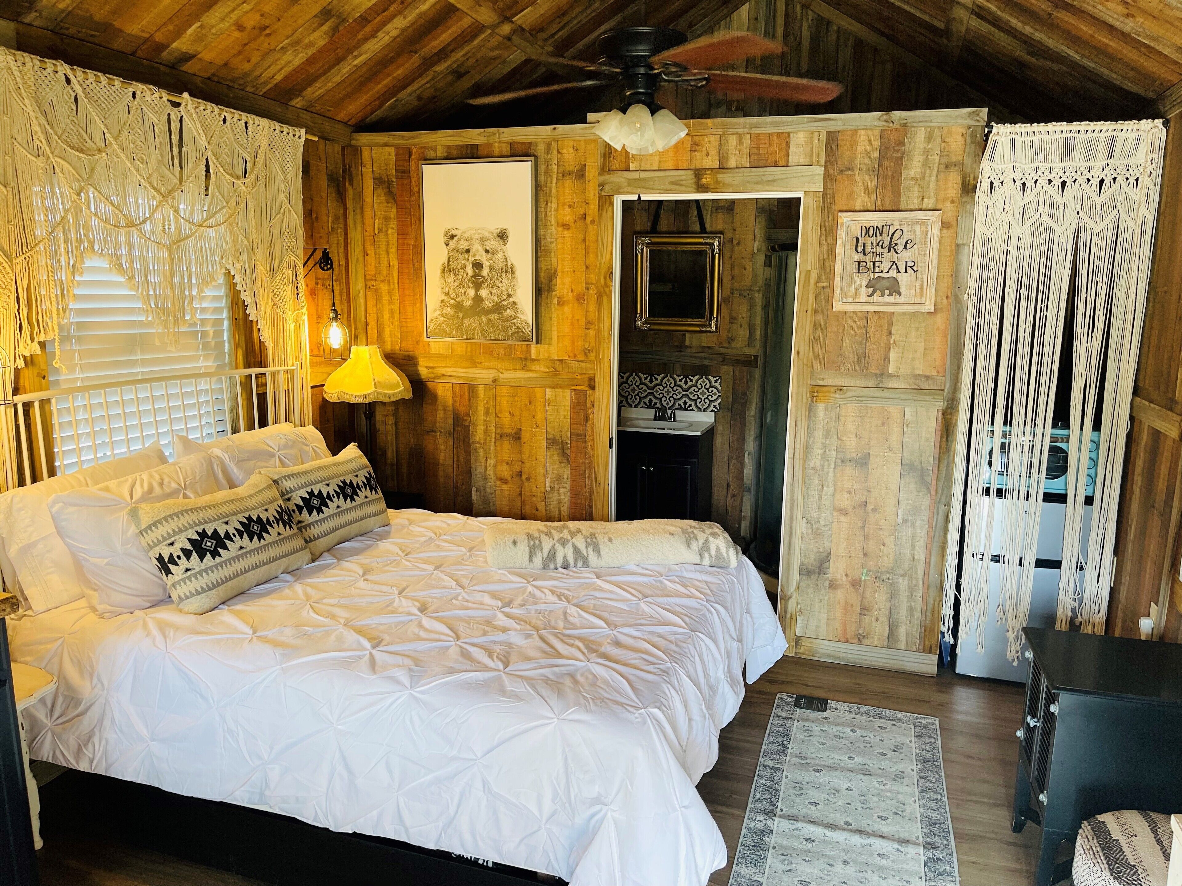 Bear Boho Bungalow in Beautiful Marble Falls Texas